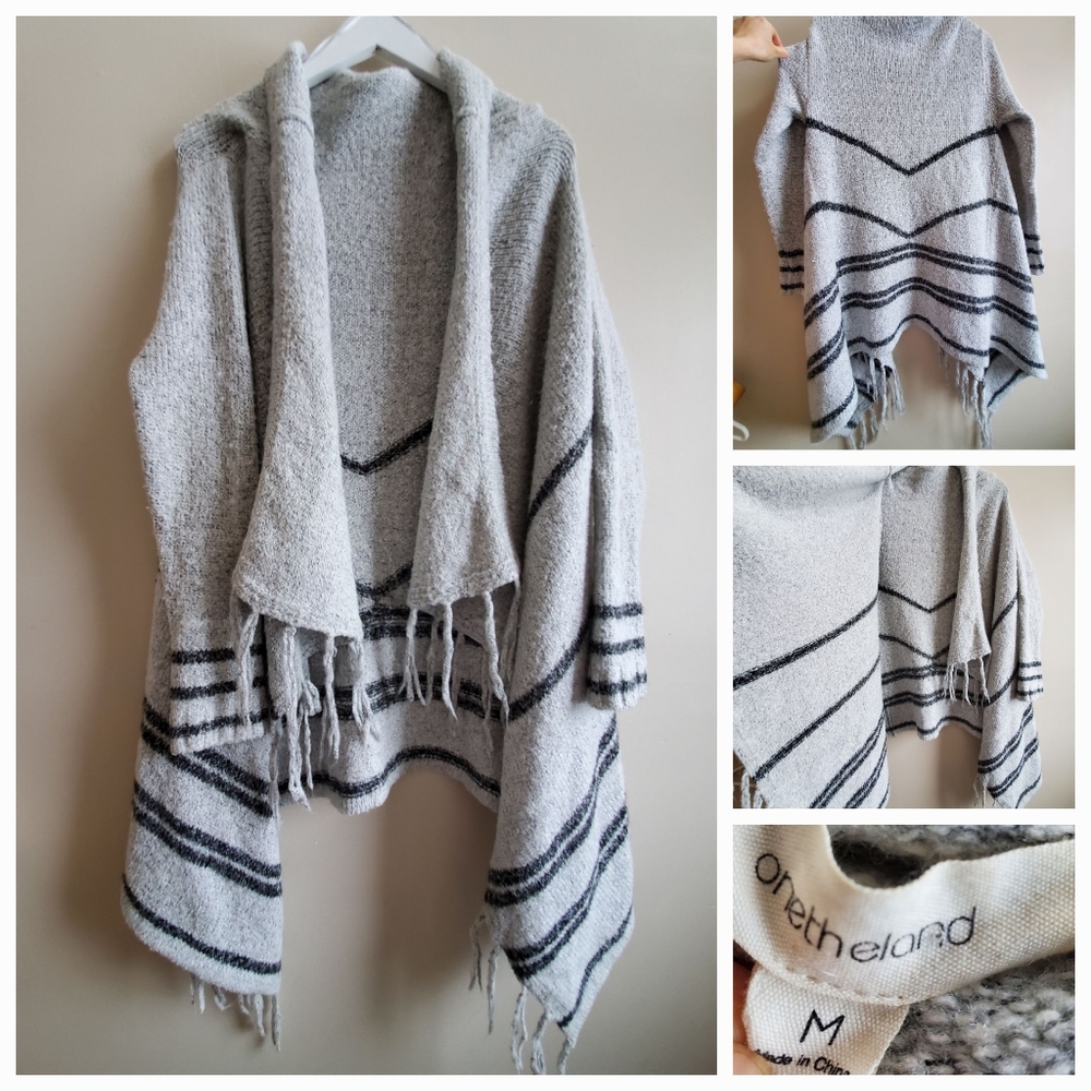 Onetheland sweater cardigan with line patterns, medium